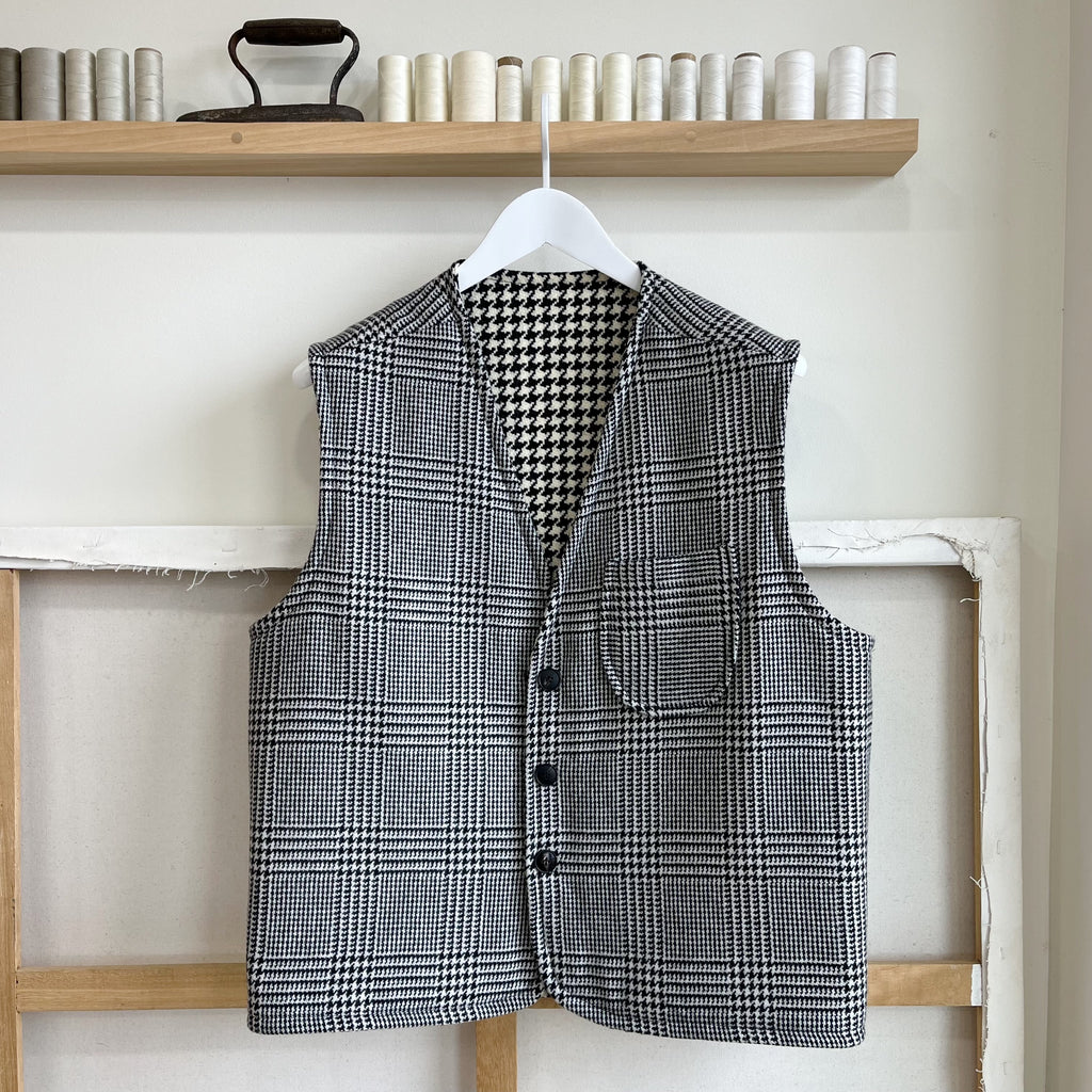 Extra Virgin Wool Reversible Vest