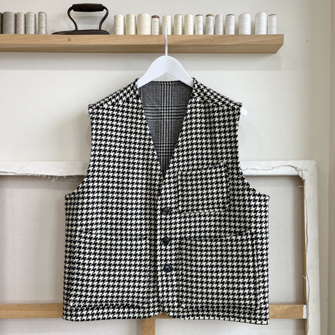 Extra Virgin Wool Reversible Casentino Wool Vest